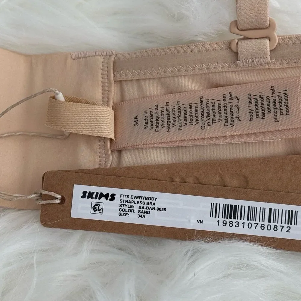 Skims Fits Everybody Strapless Sand Size 34A - Picture 7 of 7
